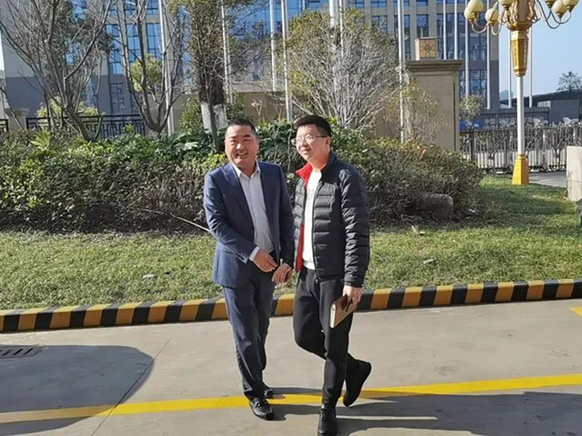 新春伊始，龍灣區(qū)空港管委會領(lǐng)導率隊蒞臨集團走訪慰問